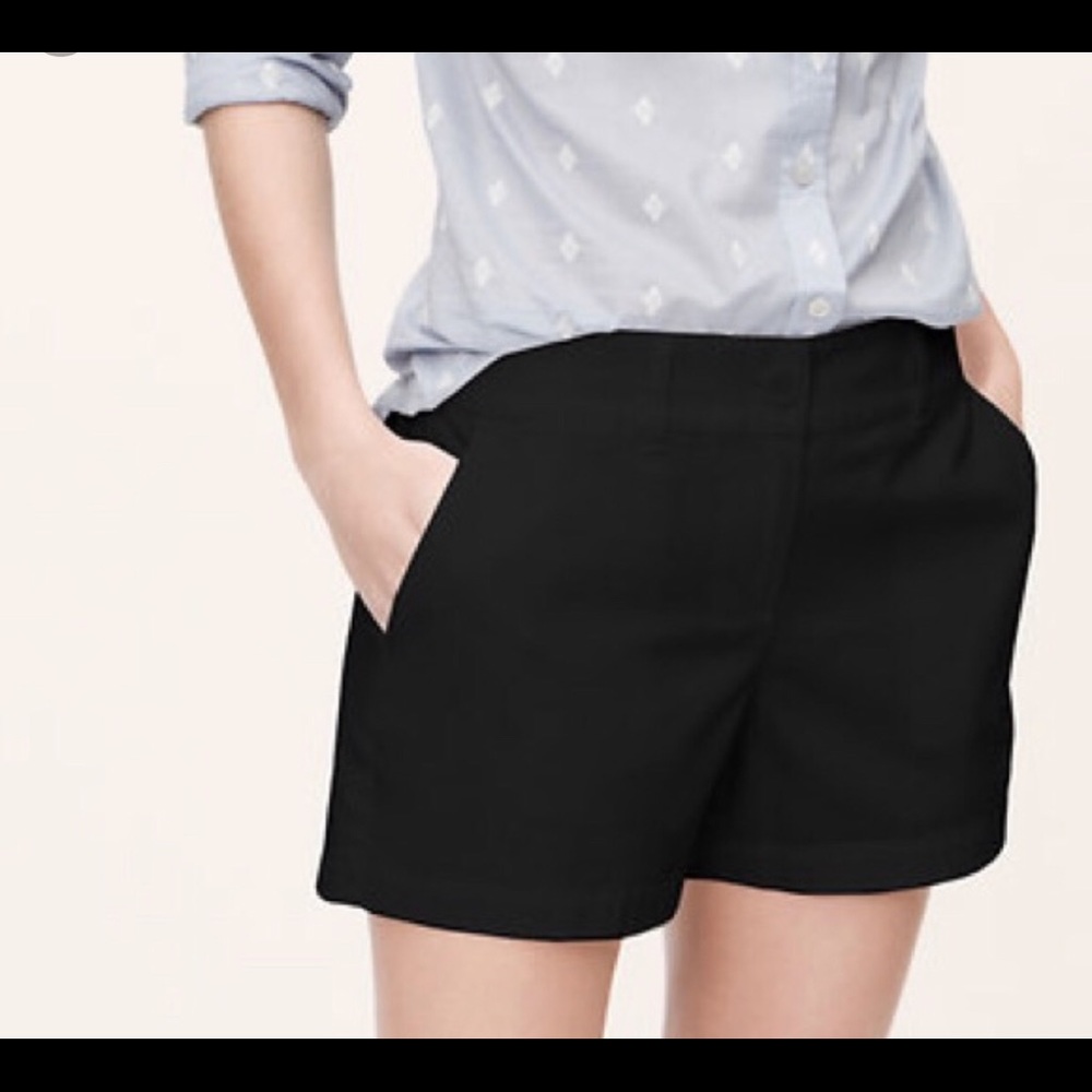 Ann Taylor Loft Riveria Shorts in Salmon